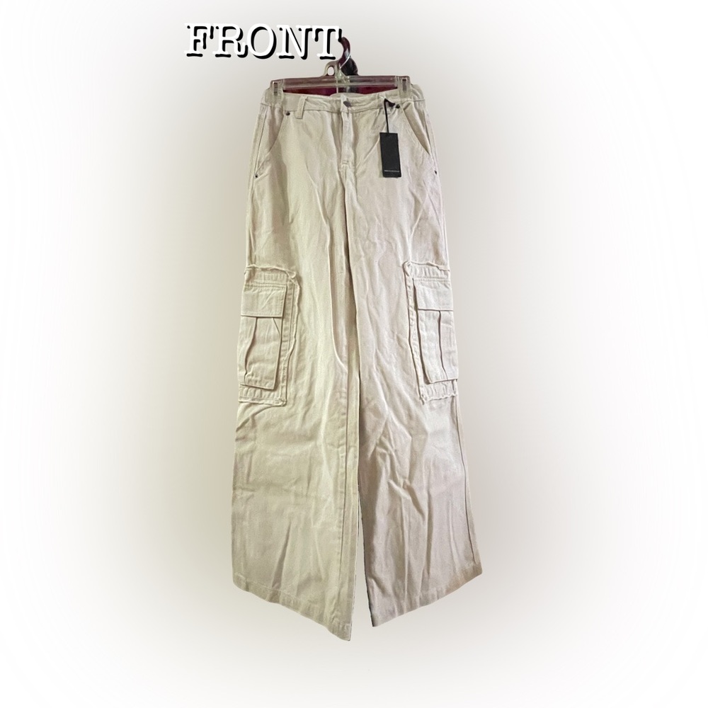 Forever 21 Light Beige Cargo Pants
